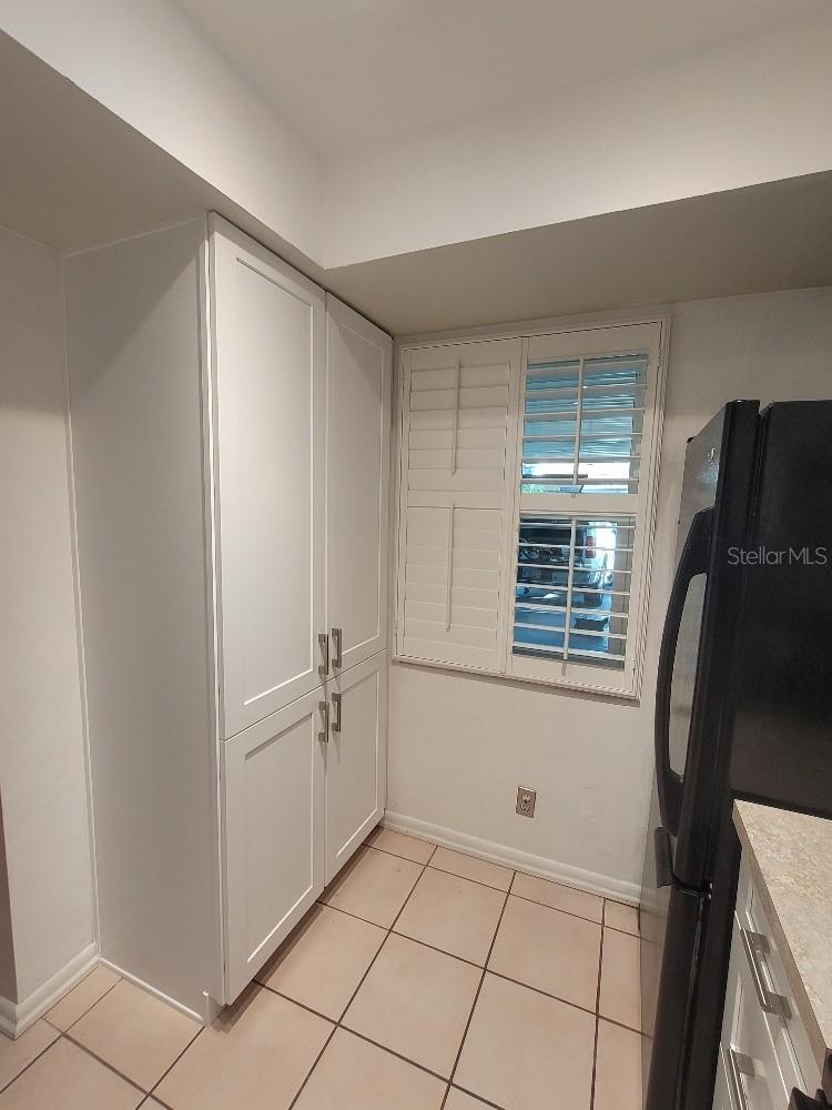 2084 Sunset Grove Ln Property Photo 8