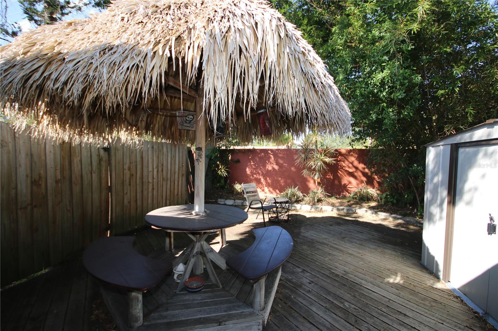 2084 Sunset Grove Ln Property Photo 18
