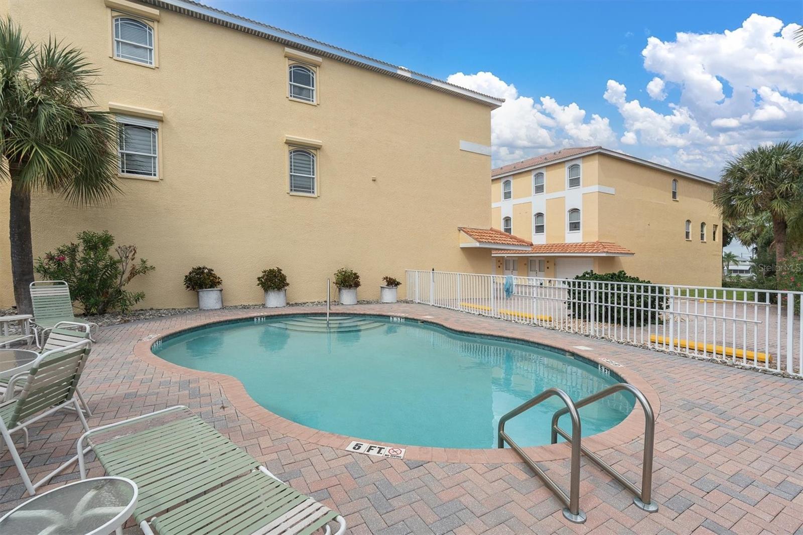 11595 Gulf Blvd #1 Property Photo 44