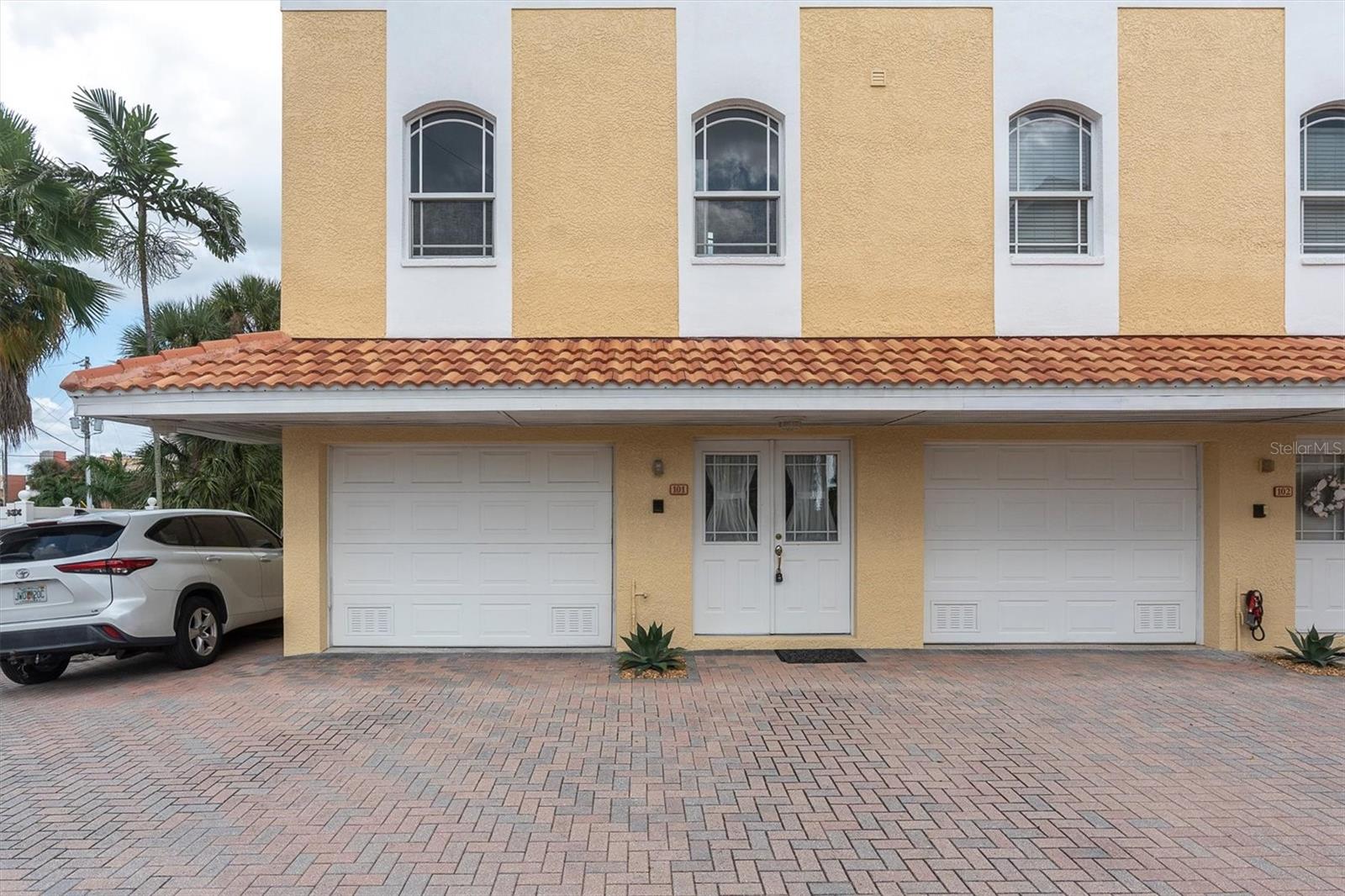 11595 Gulf Blvd #1 Property Photo 48