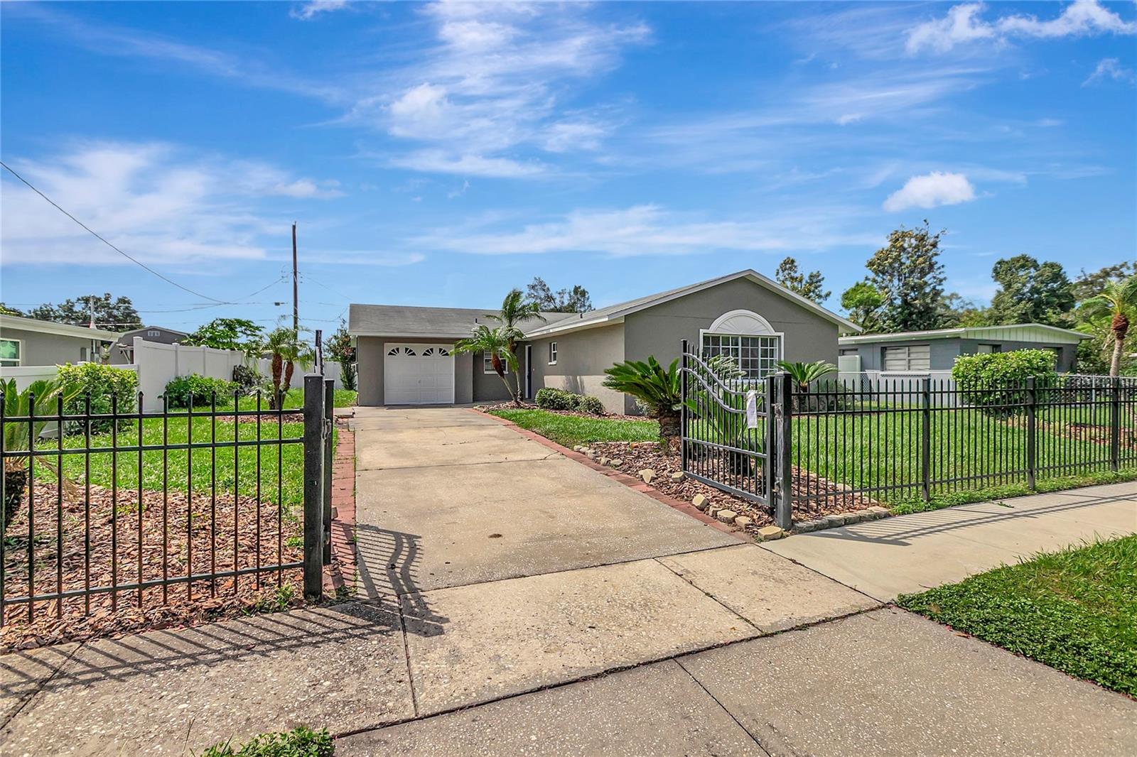 1713 CARNEGIE CIR Property Photo 1