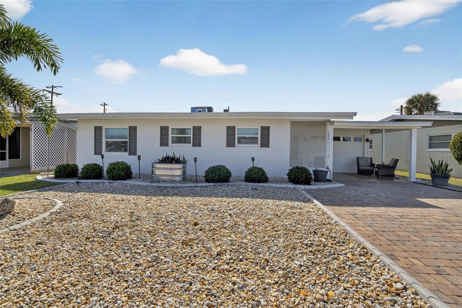 1210 Beach Blvd Property Photo 1