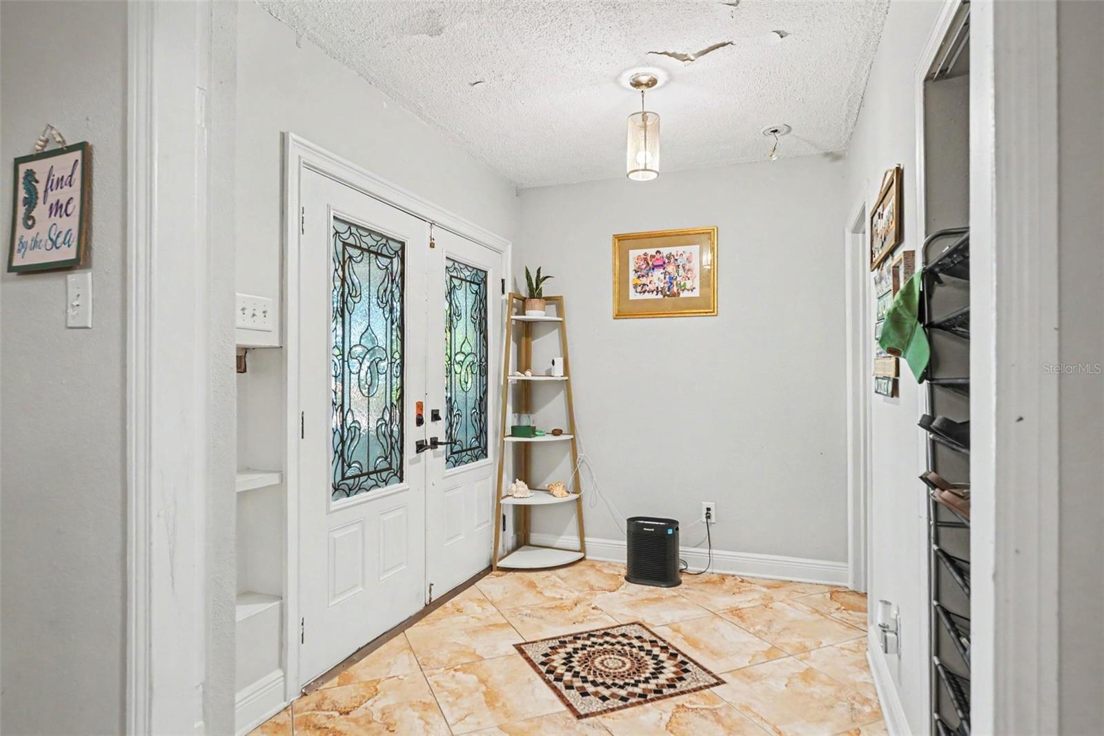 3022 Dartmouth Ave N Property Photo 7