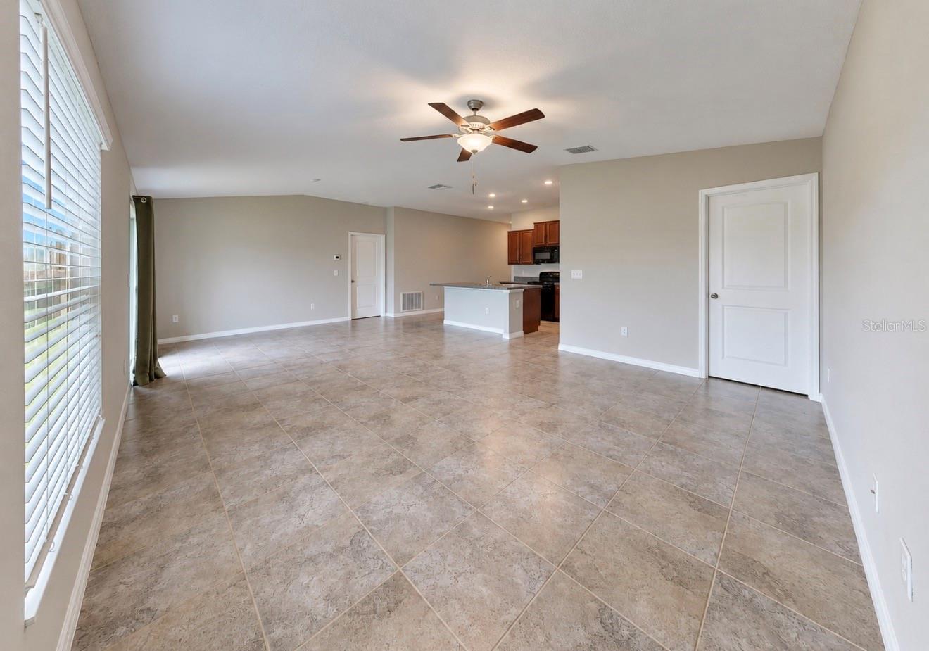 5005 White Chicory Dr Property Photo 15