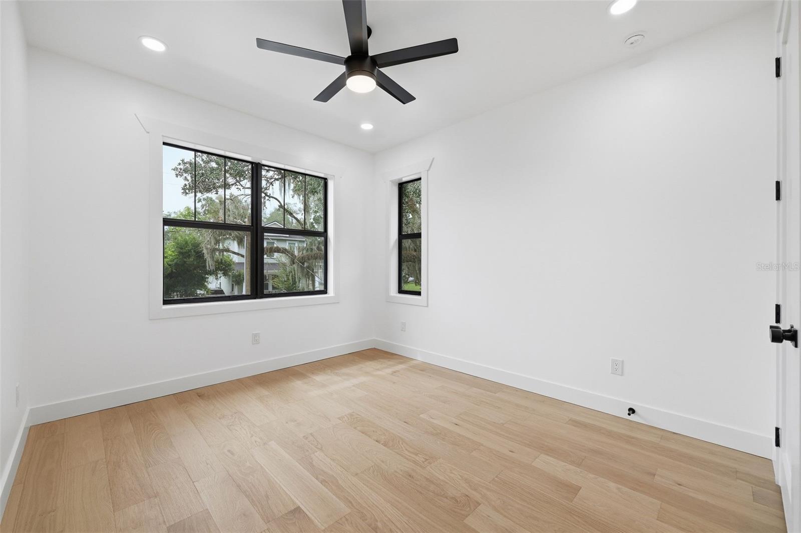 307 W Jean St Property Photo 19