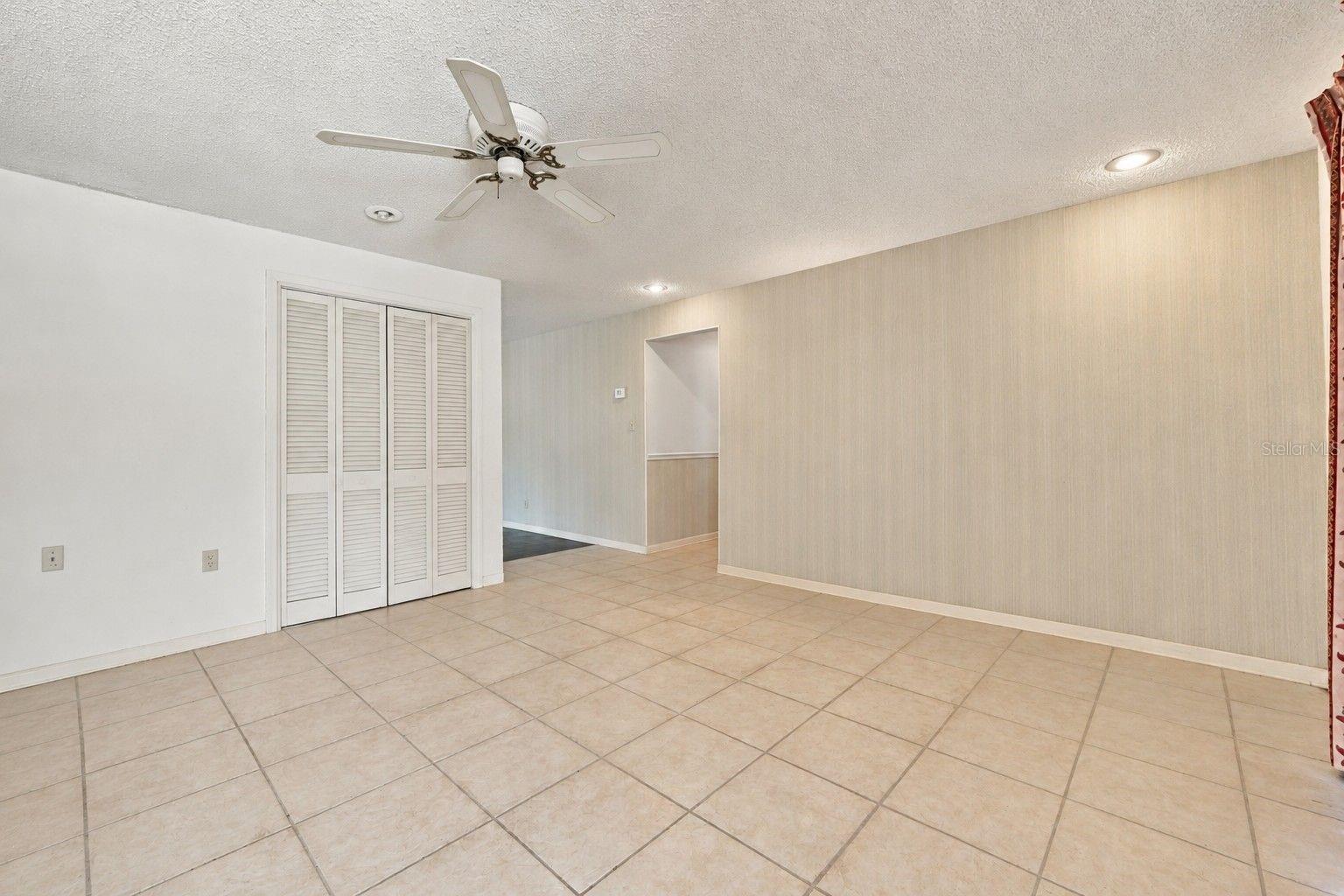 2336 Harn Blvd Property Photo 21