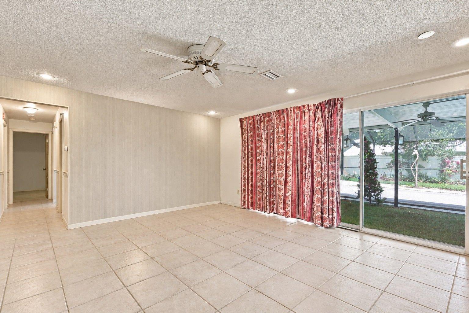 2336 Harn Blvd Property Photo 22