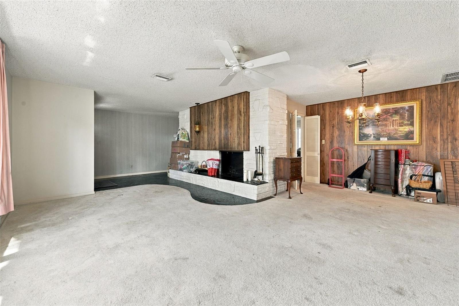 2336 Harn Blvd Property Photo 49
