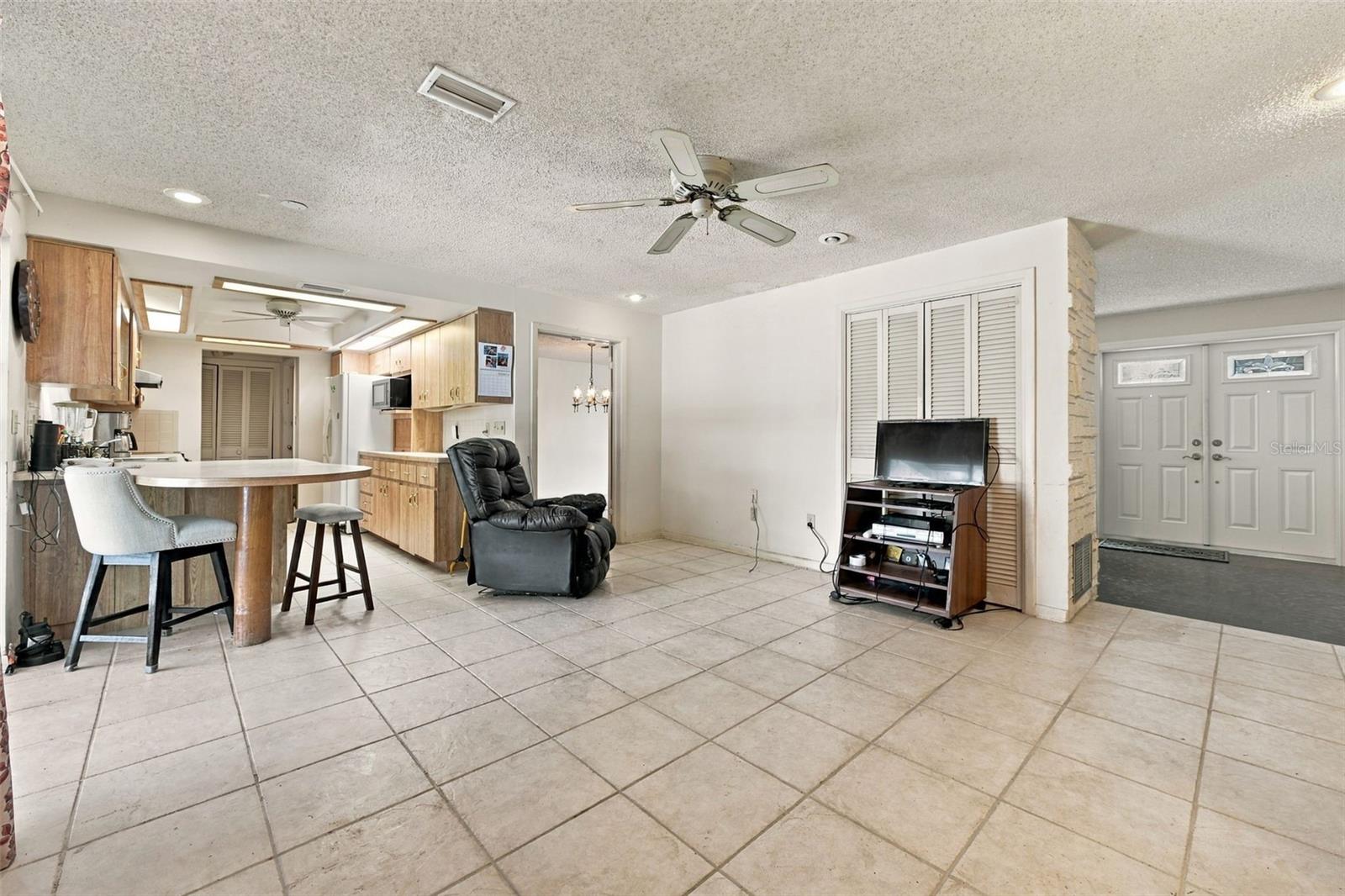 2336 Harn Blvd Property Photo 53