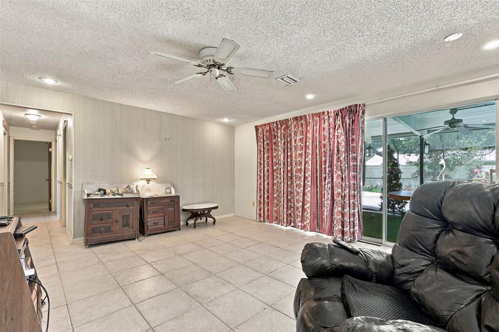 2336 Harn Blvd Property Photo 55