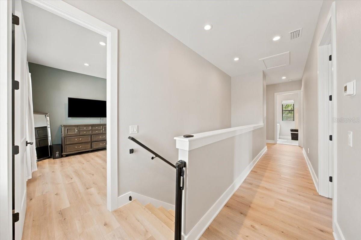 3011 W North B St Property Photo 14