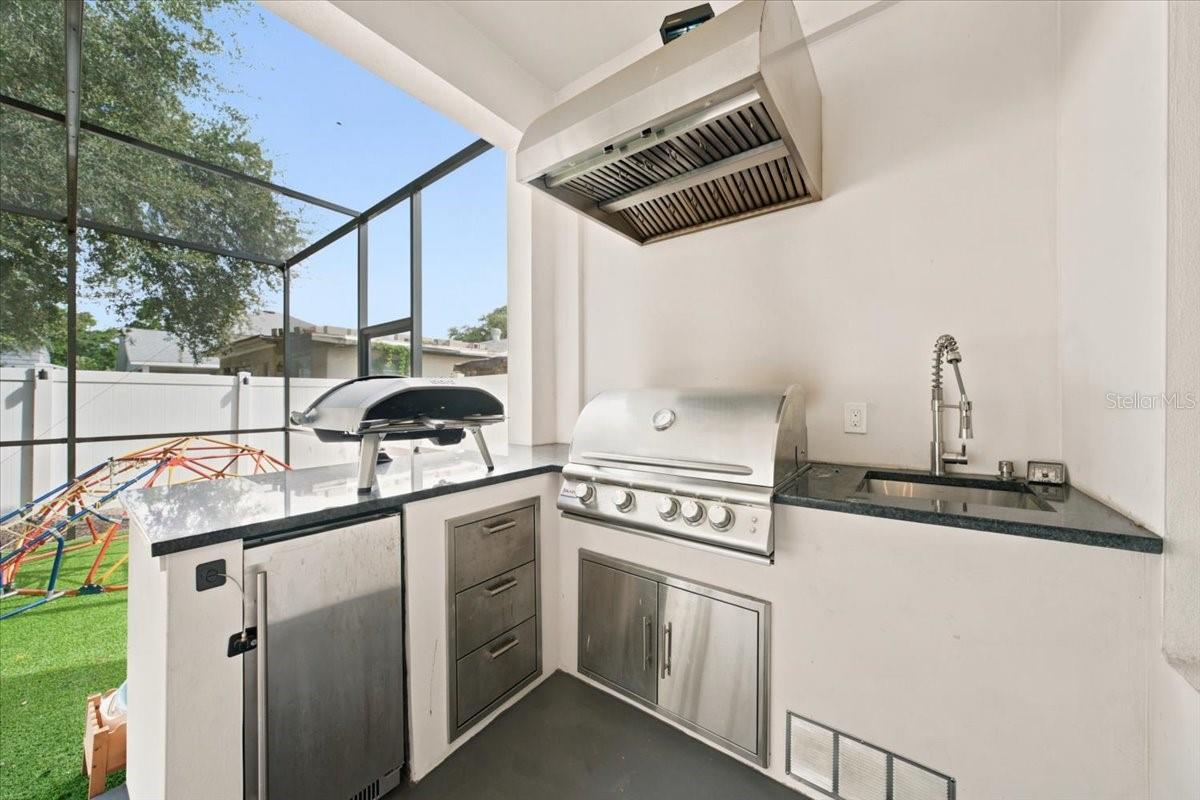 3011 W North B St Property Photo 35