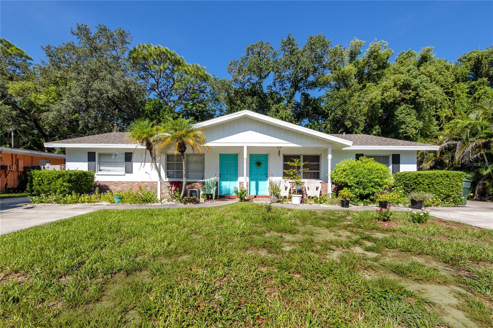 332 ACROPOLIS DR Property Photo 1