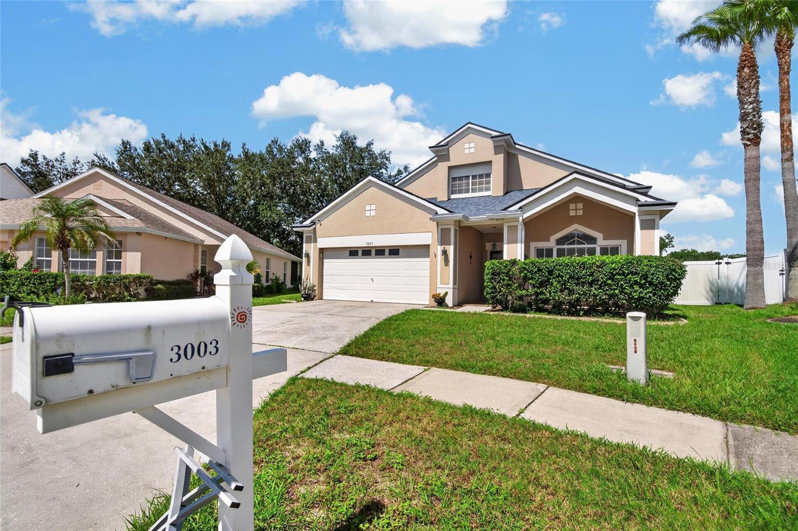 3003 Summer Cruise Dr Property Photo 4