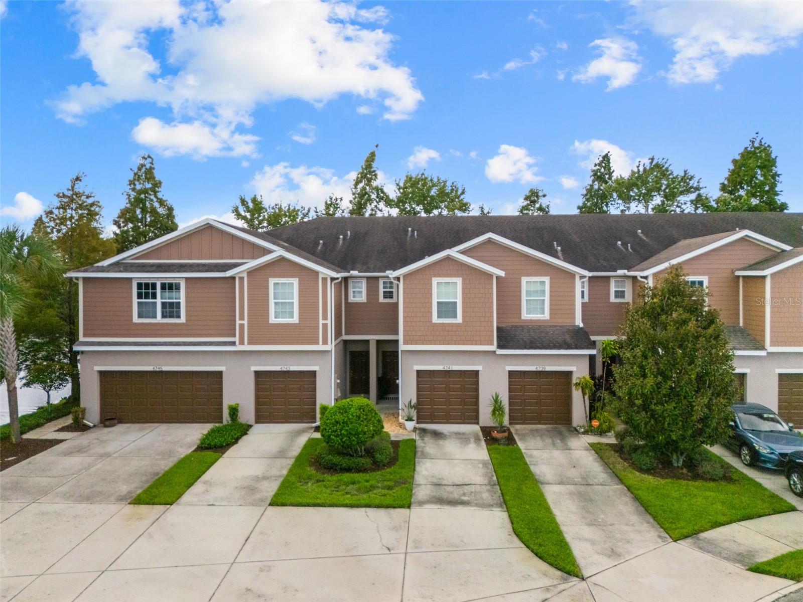 4741 White Sanderling Ct Property Photo 3