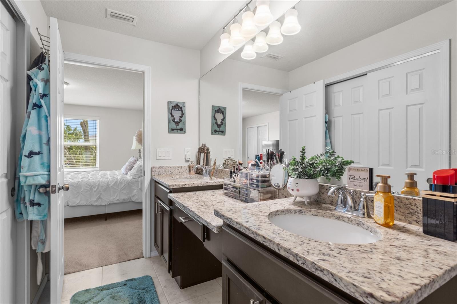 4741 White Sanderling Ct Property Photo 37