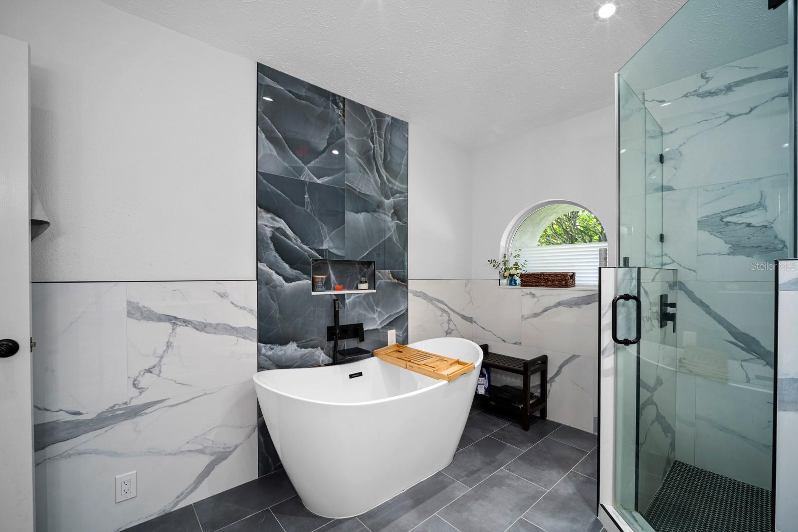 3905 Northridge Dr Property Photo 27