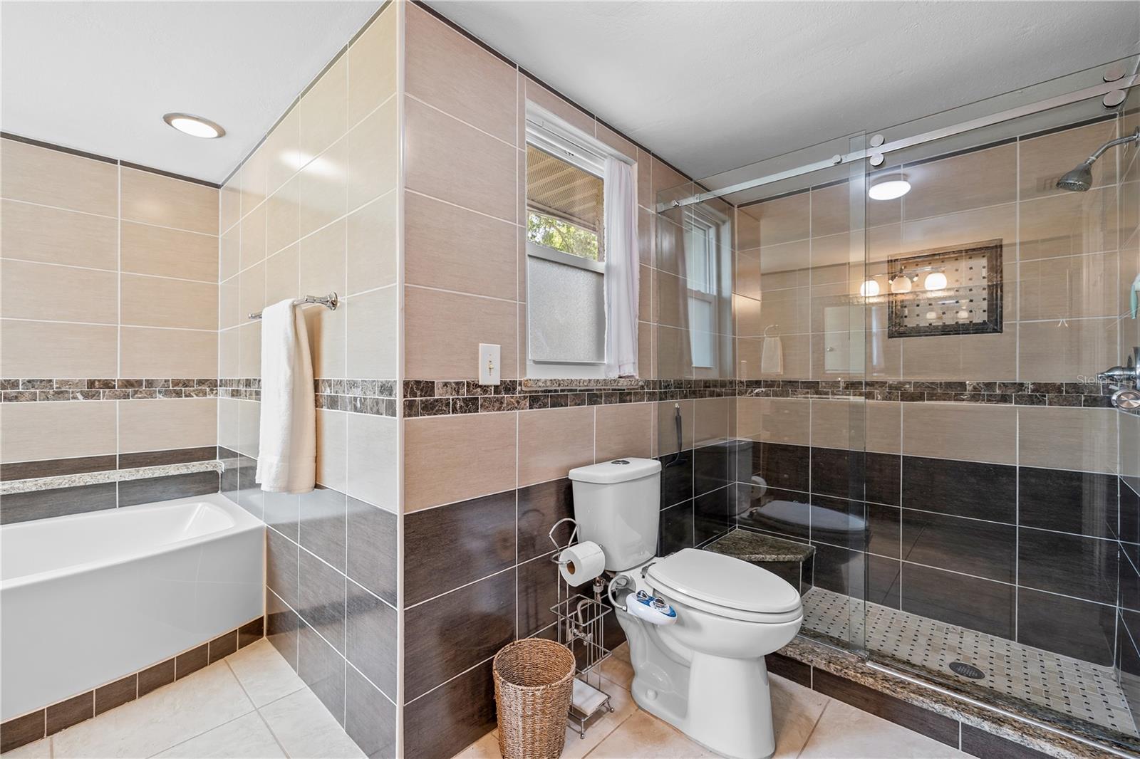 390 Meravan Ct Property Photo 41