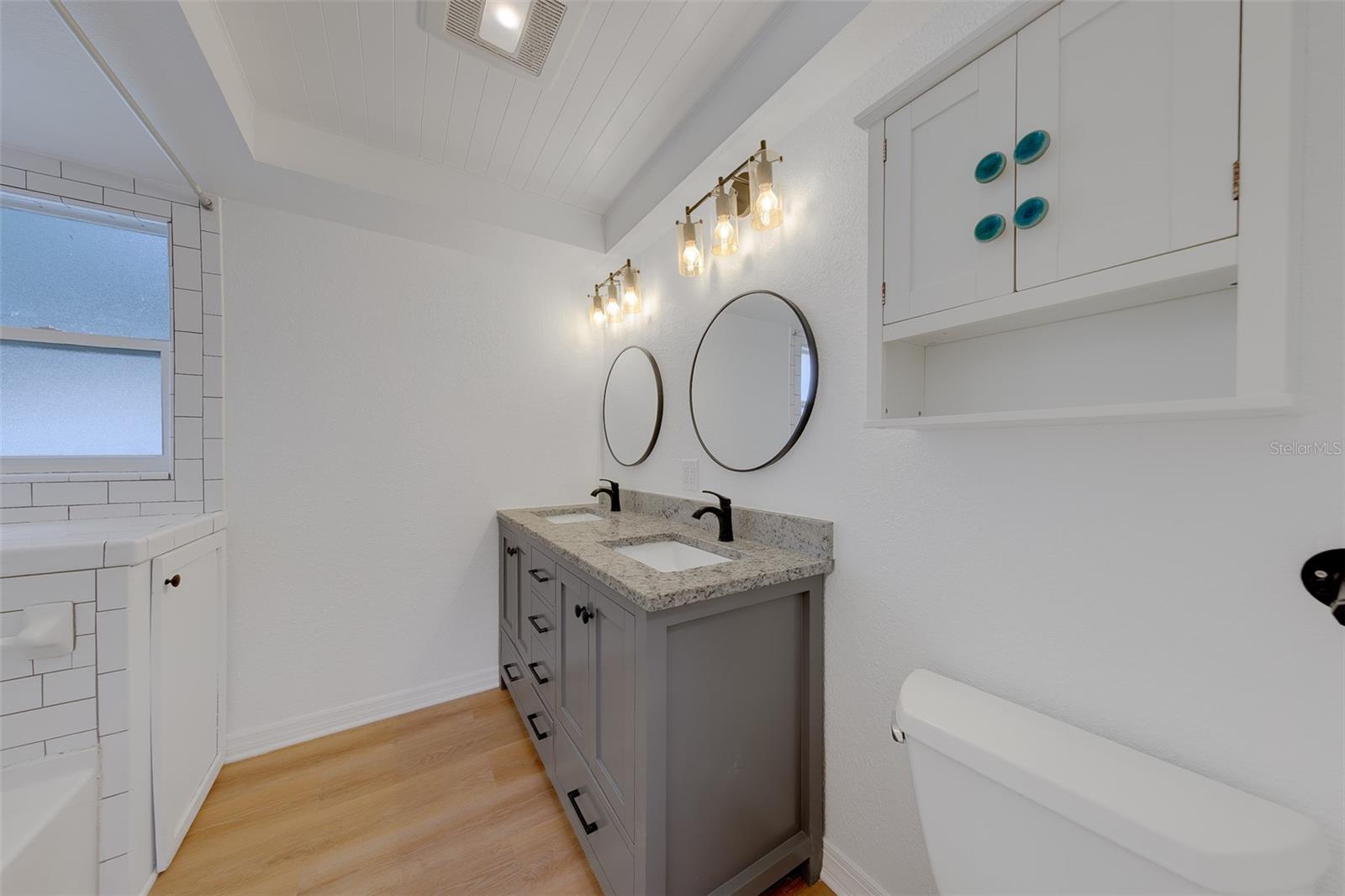 2709 Winding Way Property Photo 30