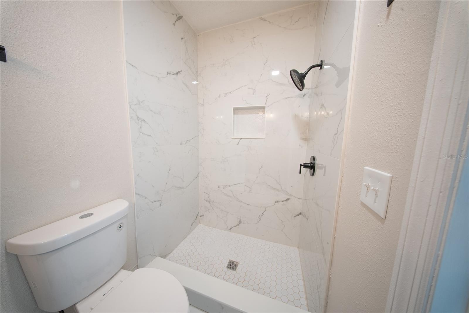 922 E Ida St Property Photo 21