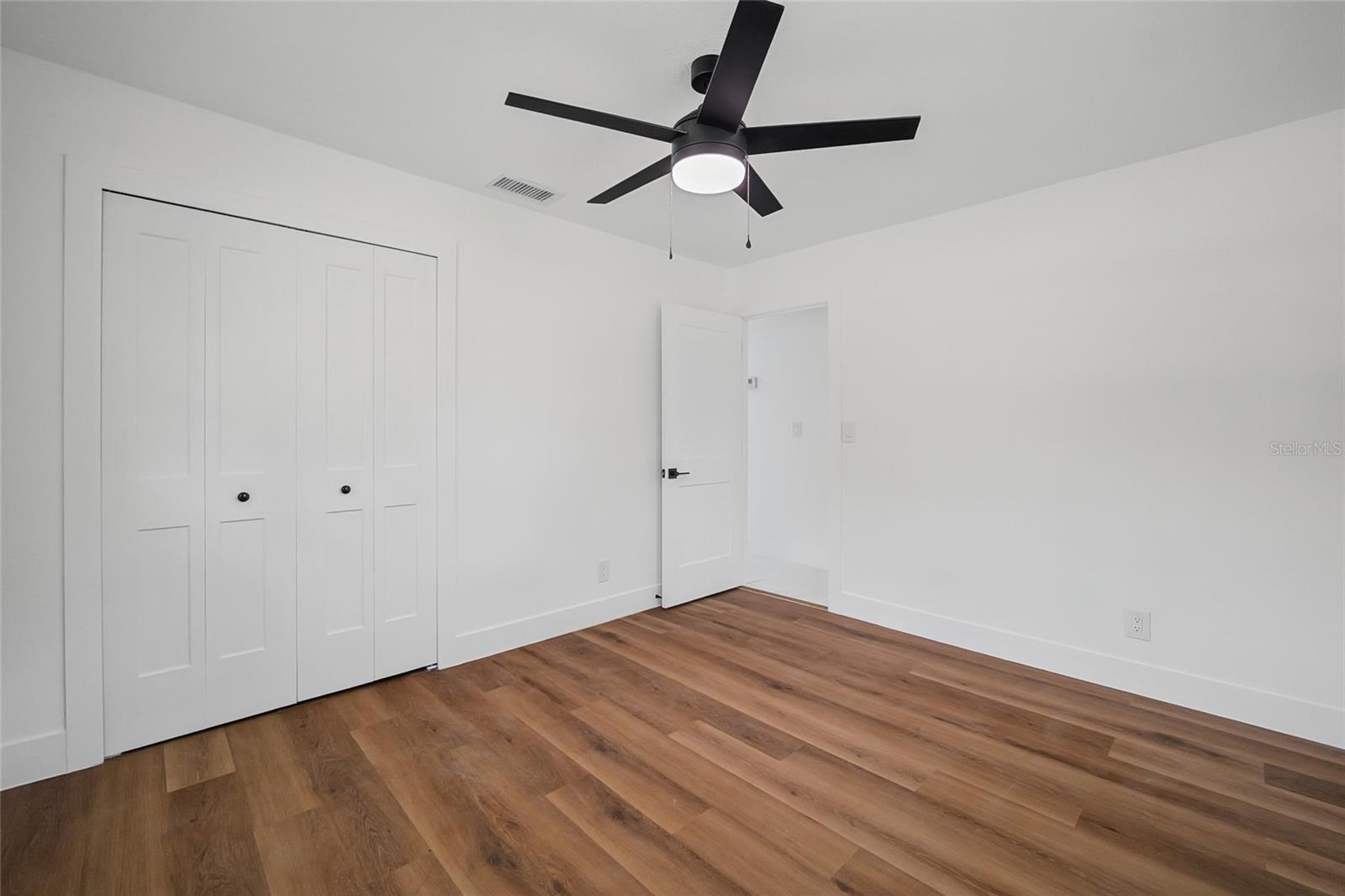 1725 Walker Rd Property Photo 19