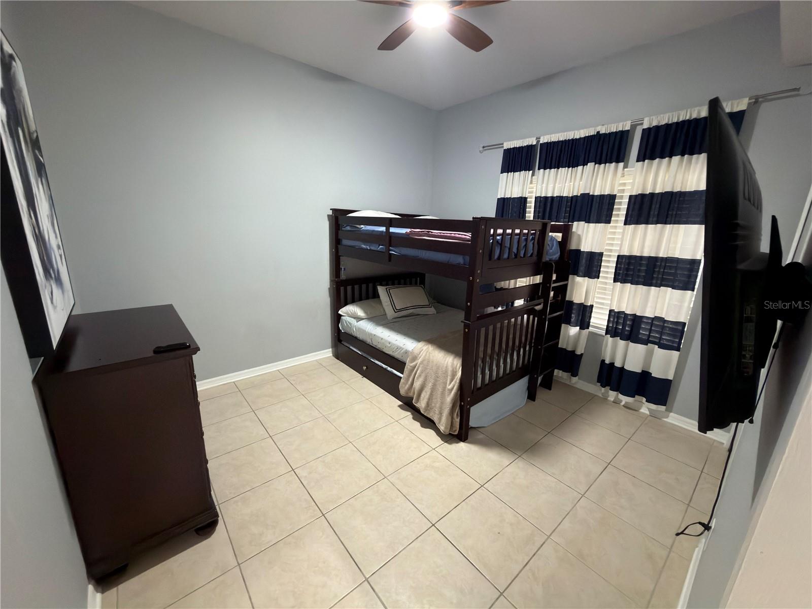 612 Wells Ct #202 Property Photo 13
