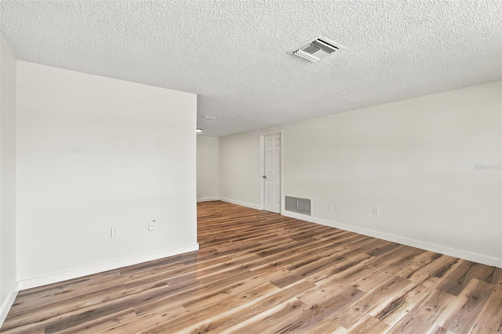 7215 Robstown Dr Property Photo 8