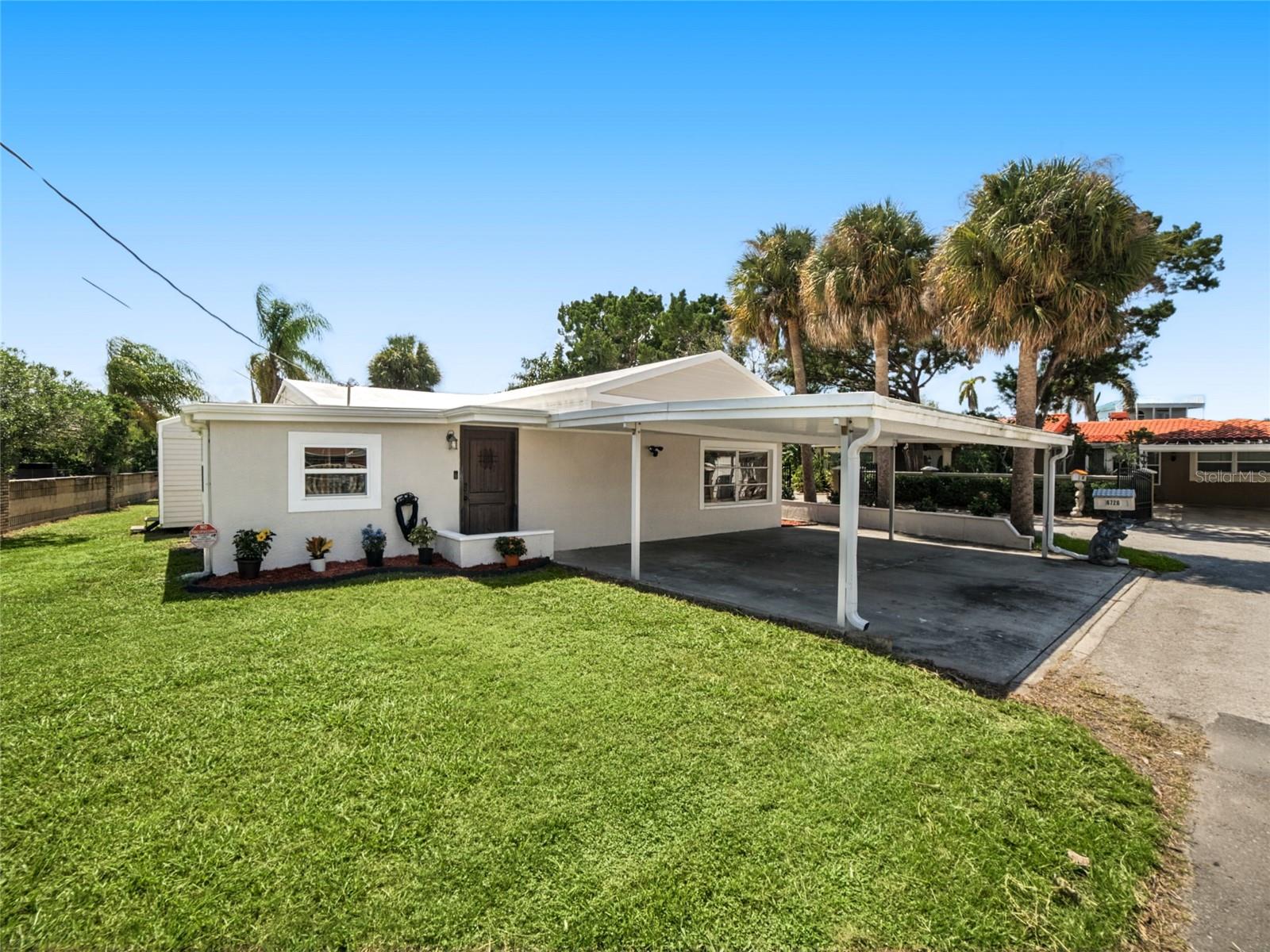 6726 UDELL LN Property Photo 1
