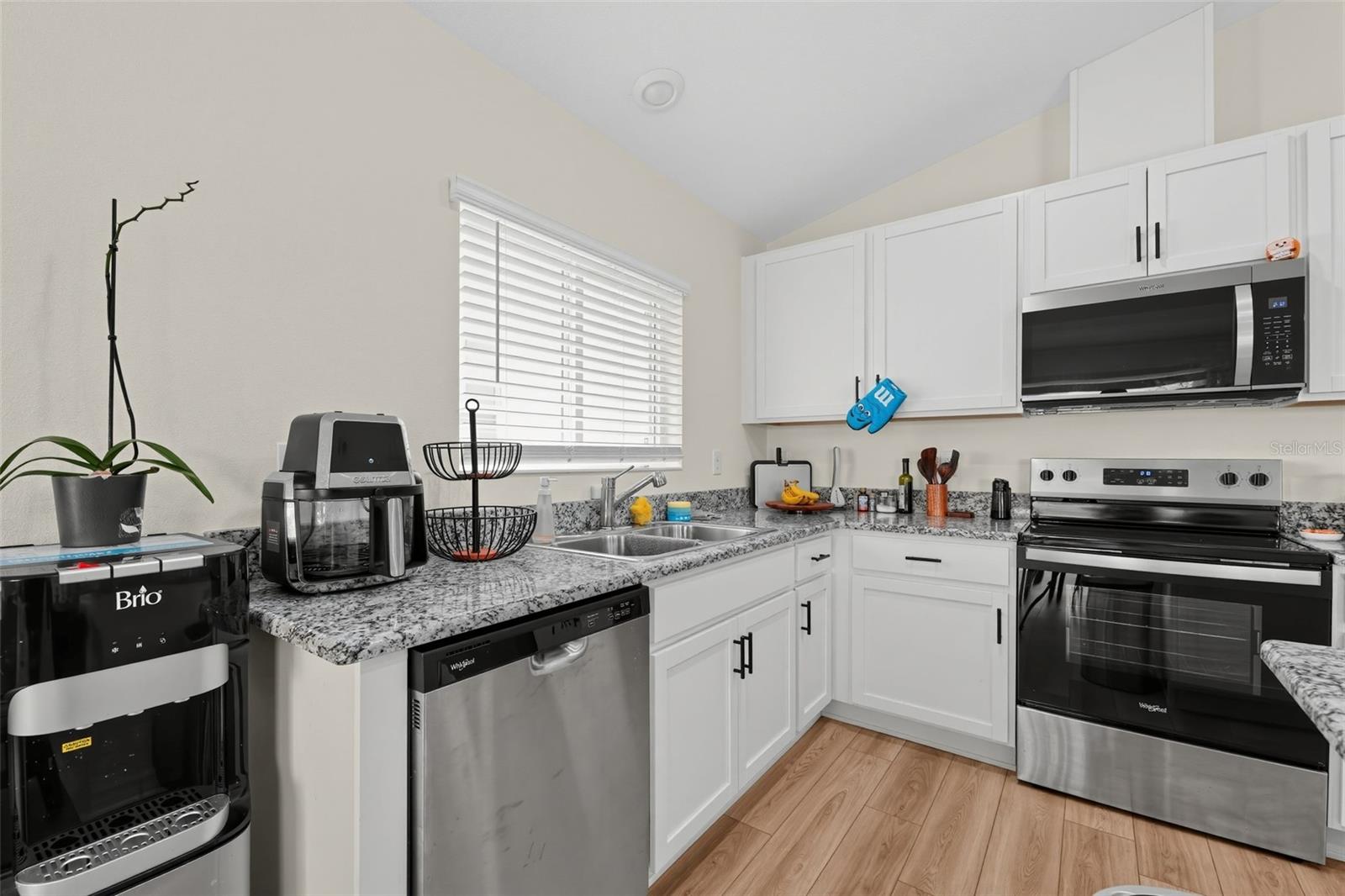 11728 Firespike St Property Photo 17
