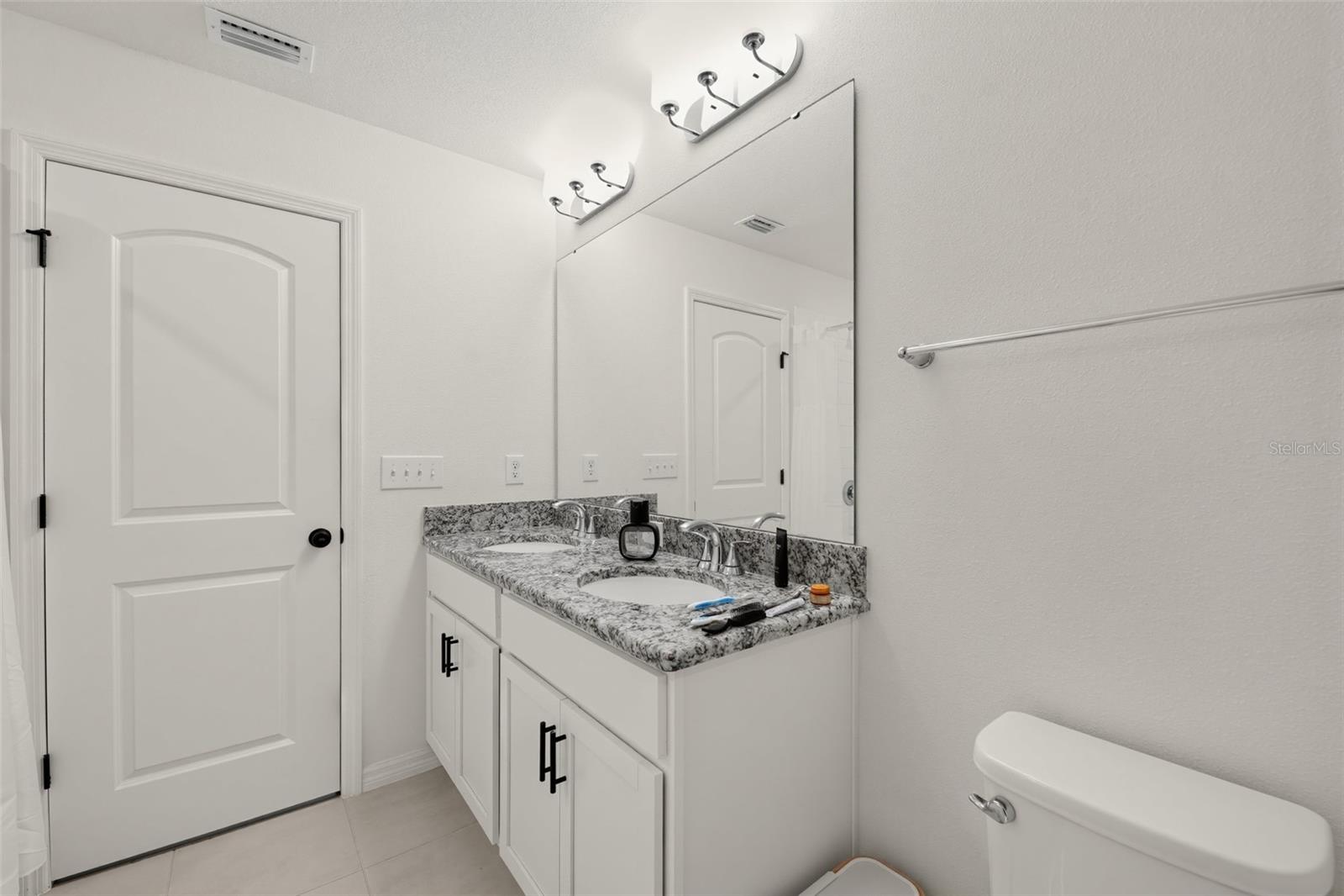 11728 Firespike St Property Photo 26