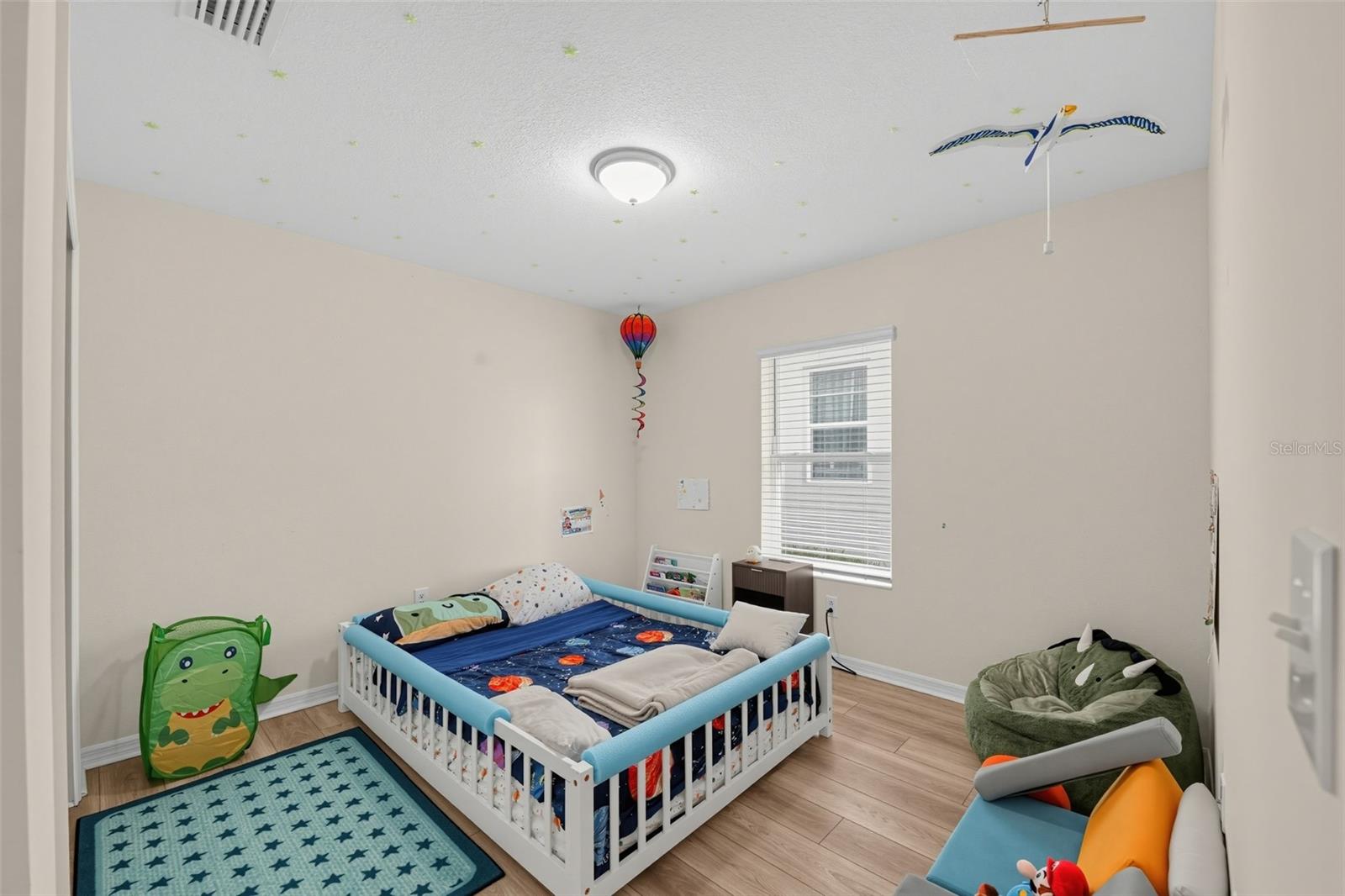 11728 Firespike St Property Photo 31