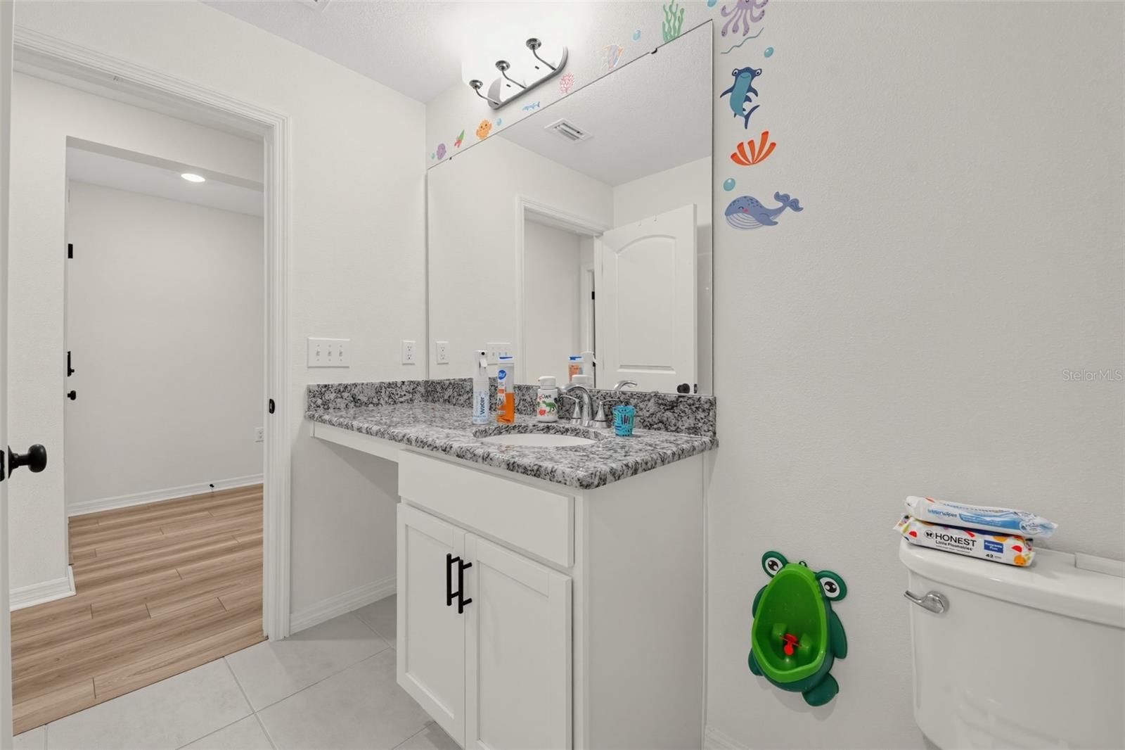 11728 Firespike St Property Photo 35
