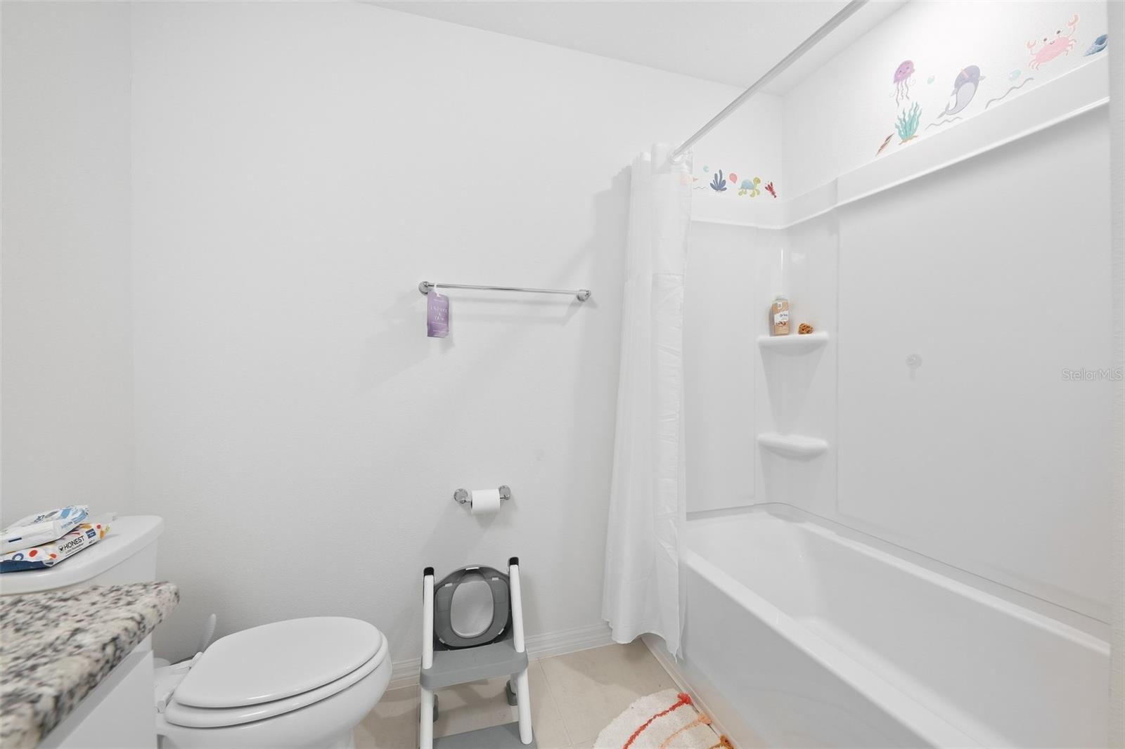 11728 Firespike St Property Photo 38