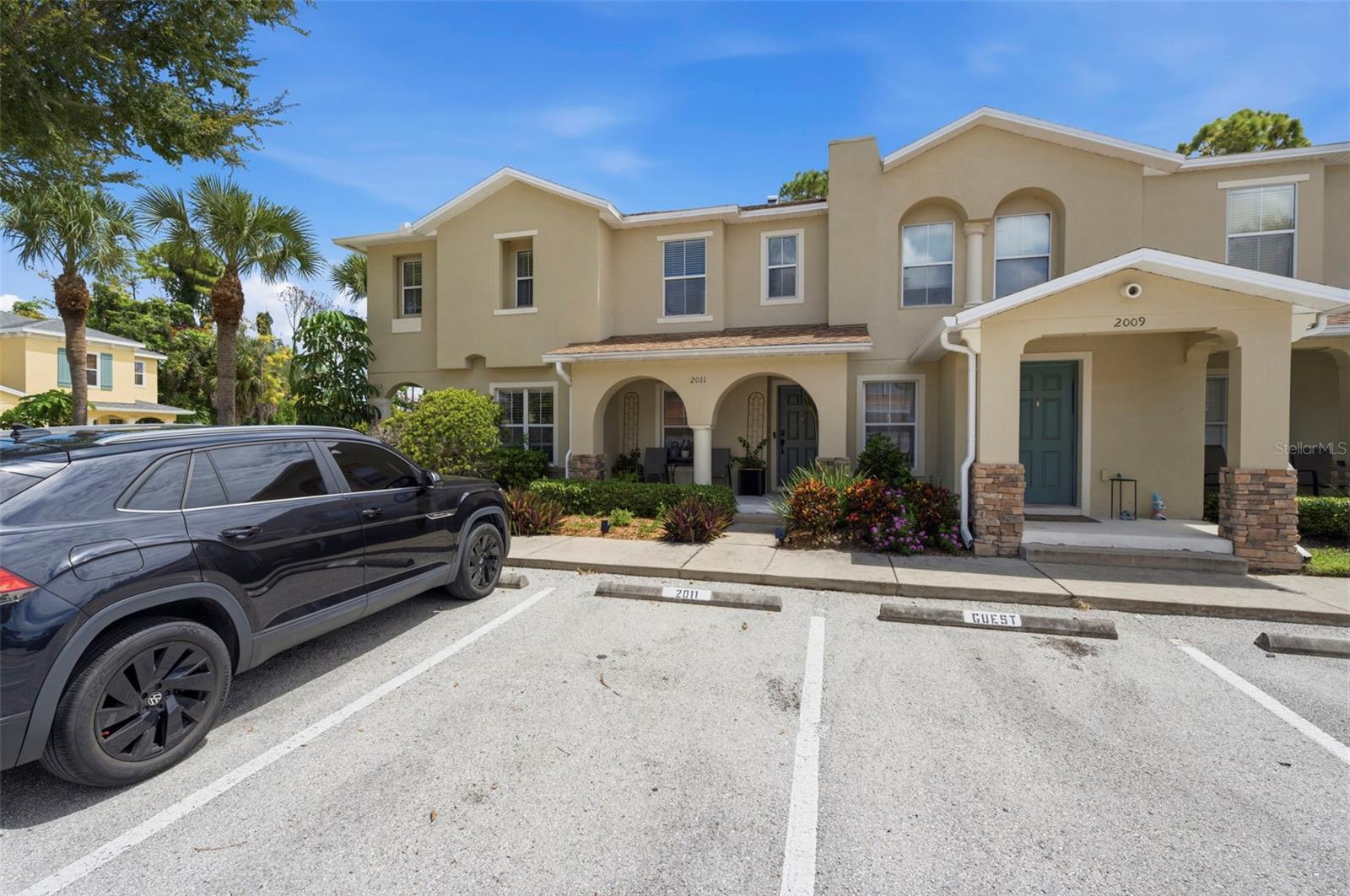 2011 Sea Front Ct Property Photo 4