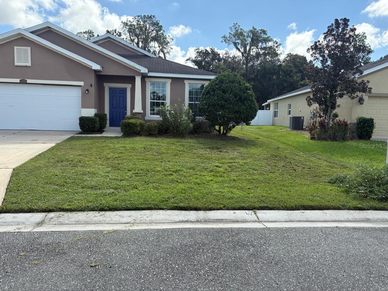 2729 Walden Woods Dr Property Photo 1