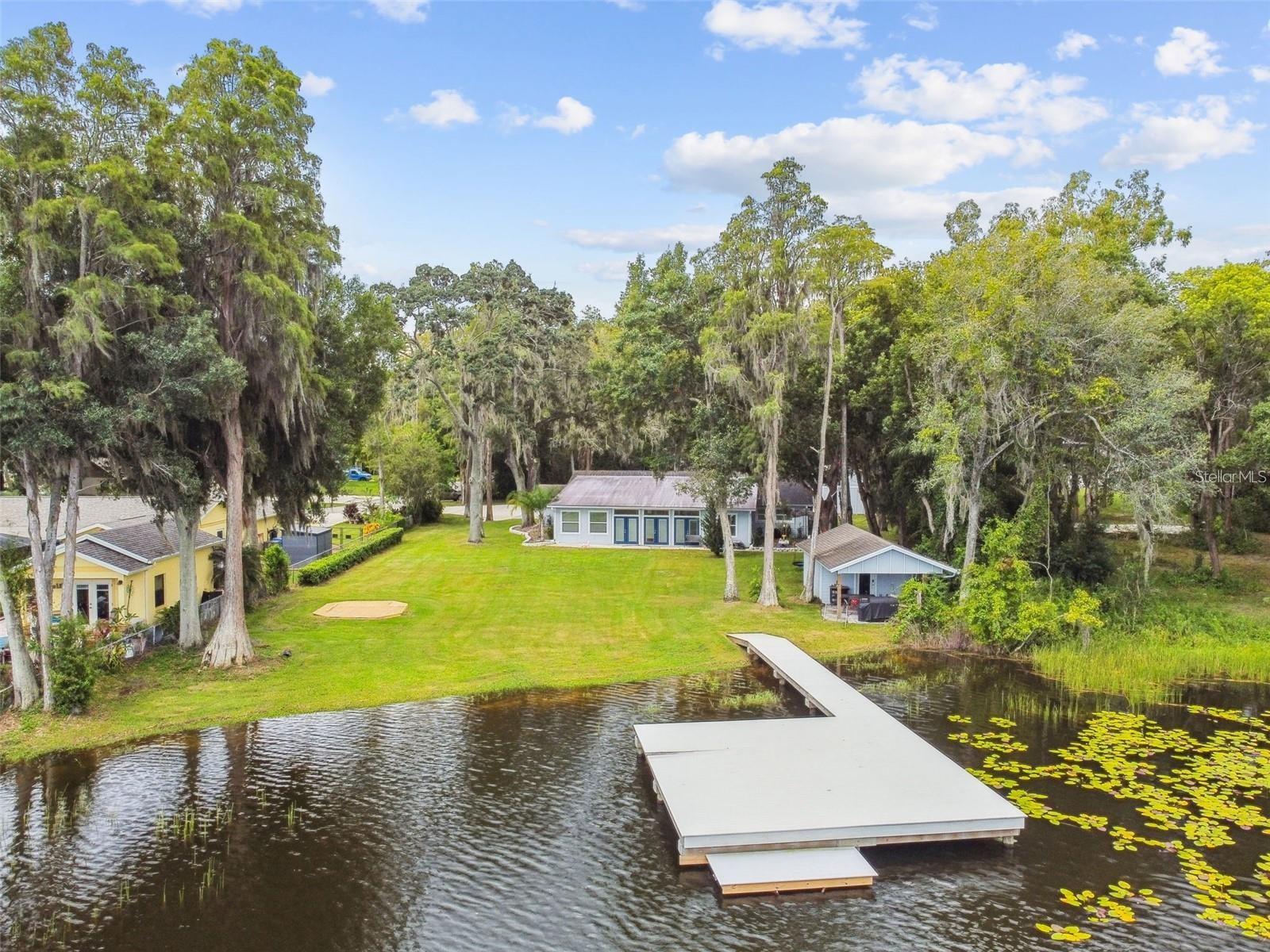 17018 Dennis Rd Property Photo 1