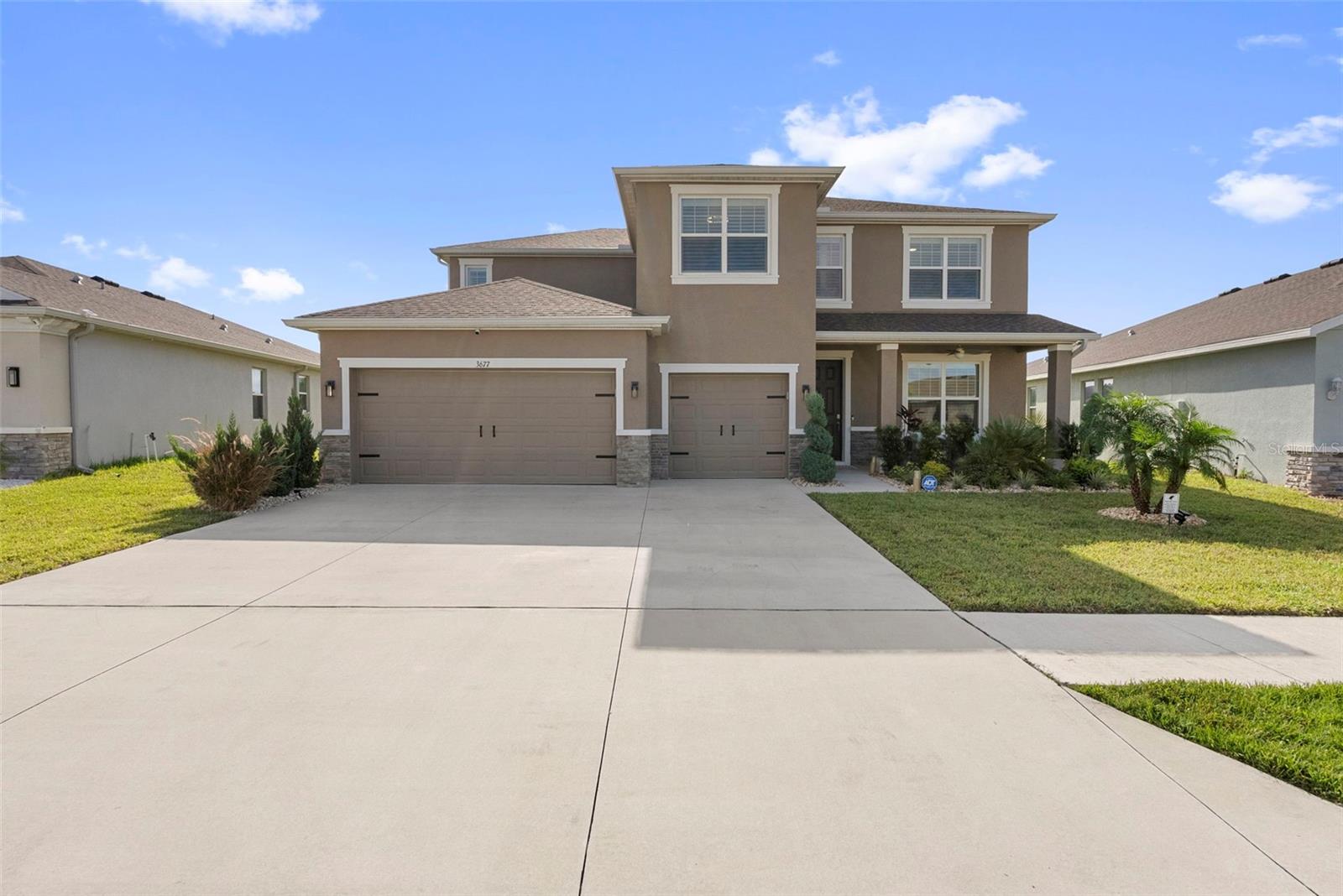 3677 Autumn Amber Dr Property Photo