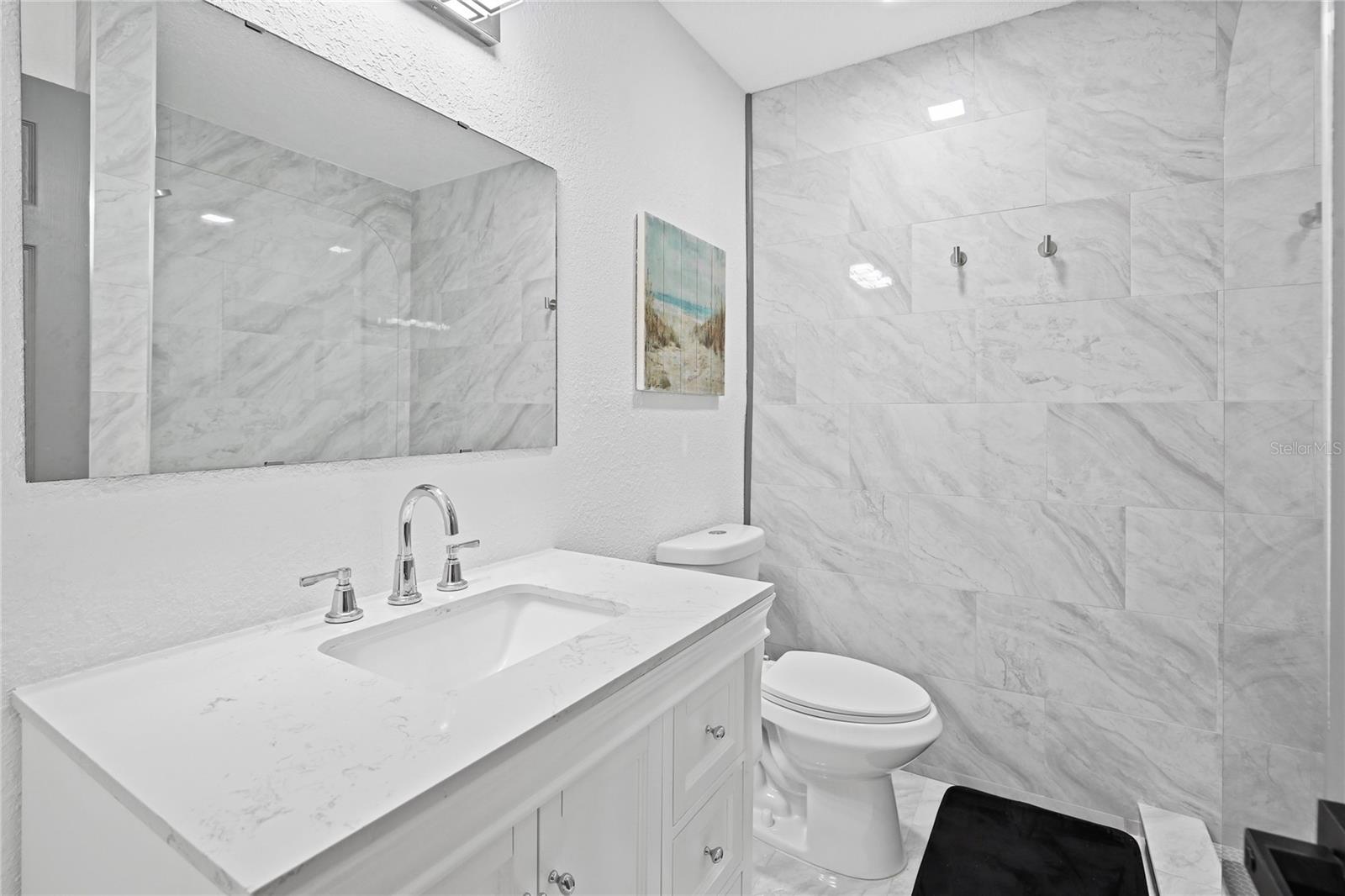 166 Bayside Dr Property Photo 17