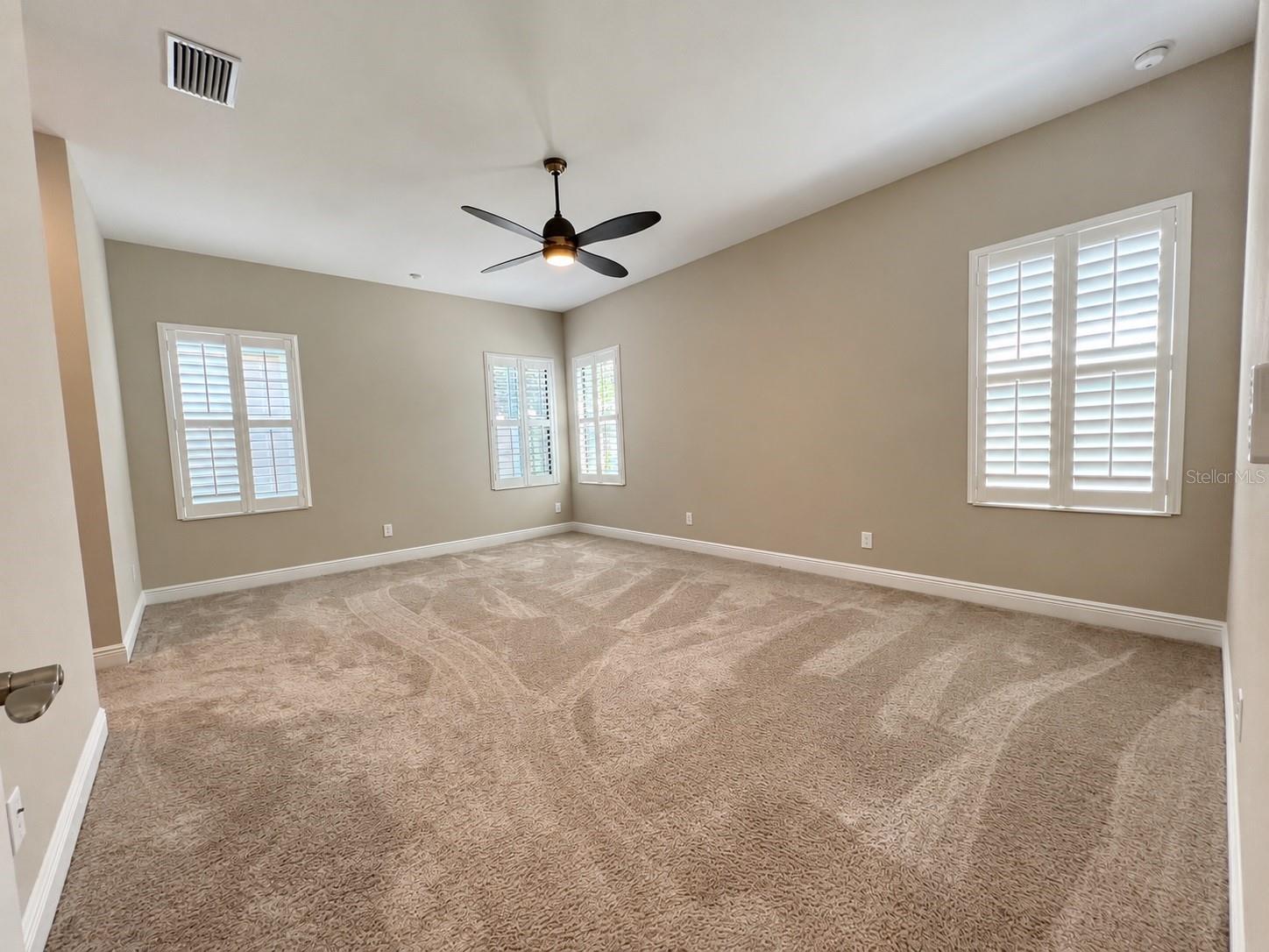 4264 Burdick Loop Property Photo 10