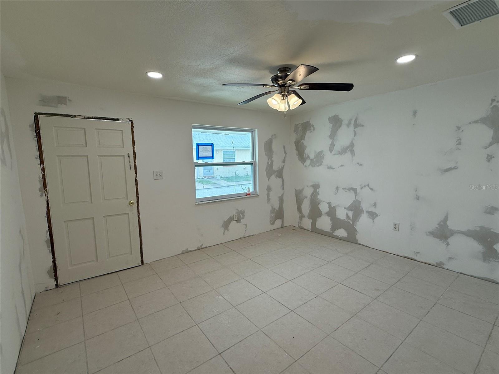 4937 Hazner St Property Photo 5