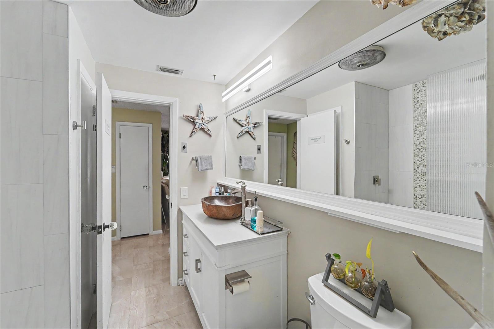 1779 Avon Ln Property Photo 18
