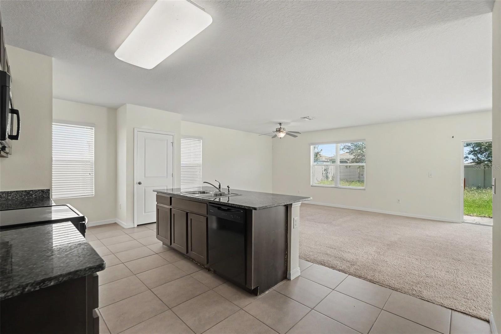 7796 Tuscan Bay Cir Property Photo 11