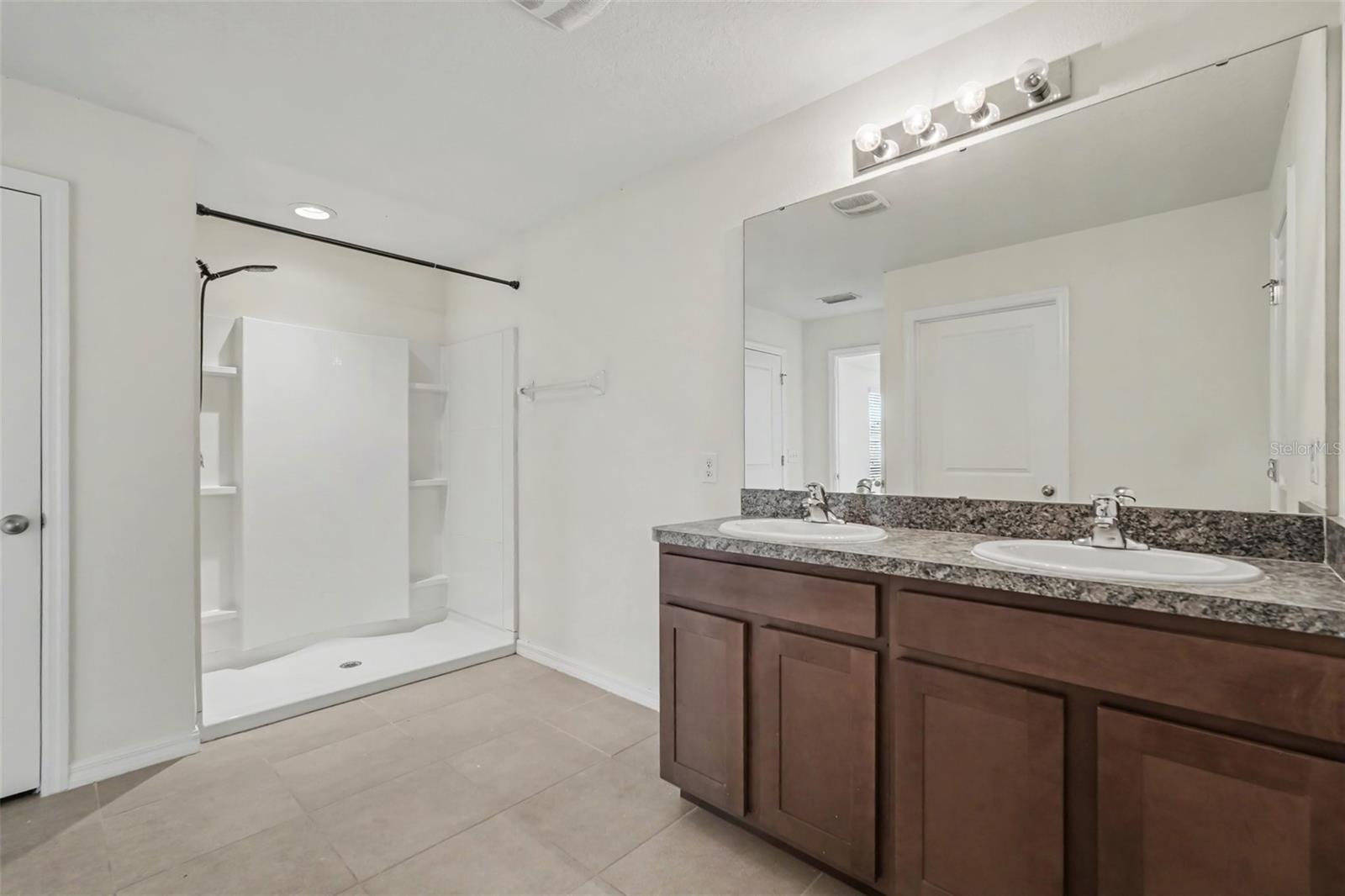 7796 Tuscan Bay Cir Property Photo 18