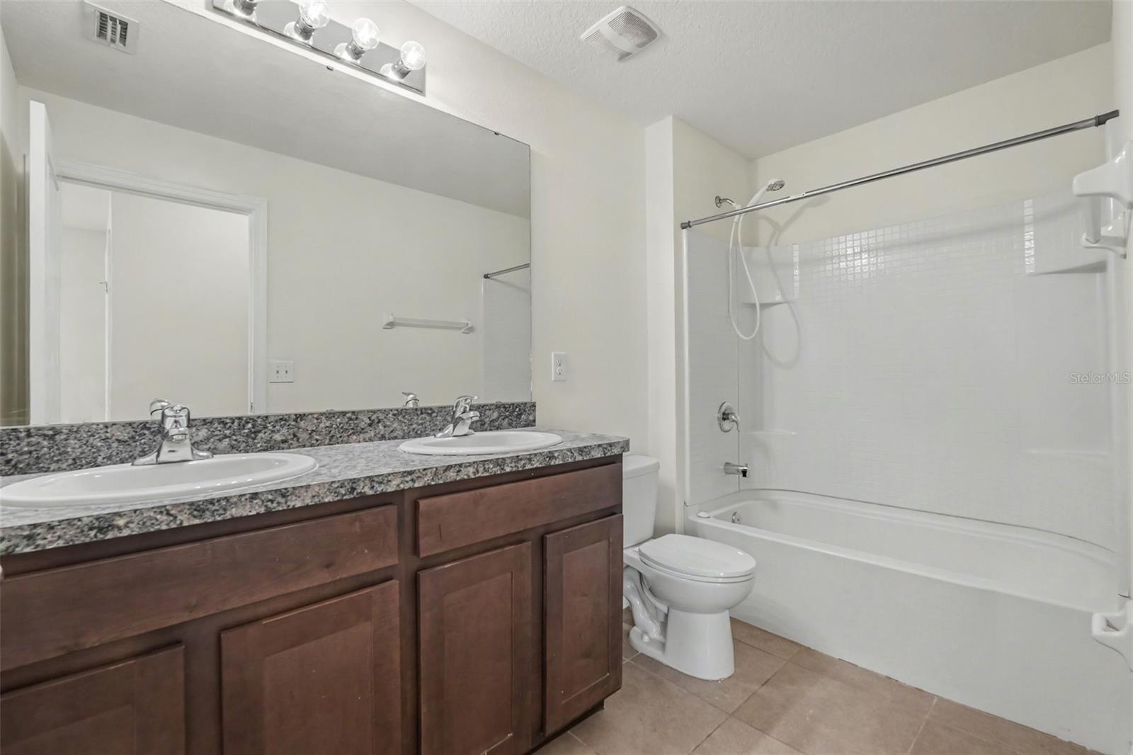 7796 Tuscan Bay Cir Property Photo 22