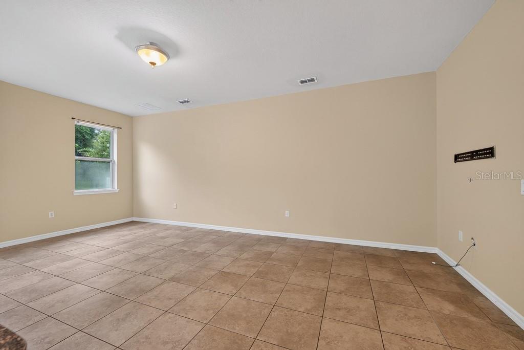11601 Tangle Stone Dr Property Photo 4