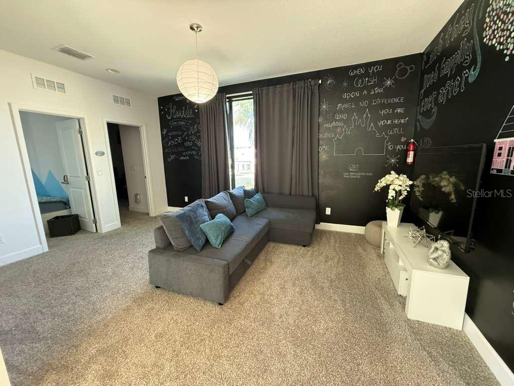 320 Villa Domani Ct Property Photo 7