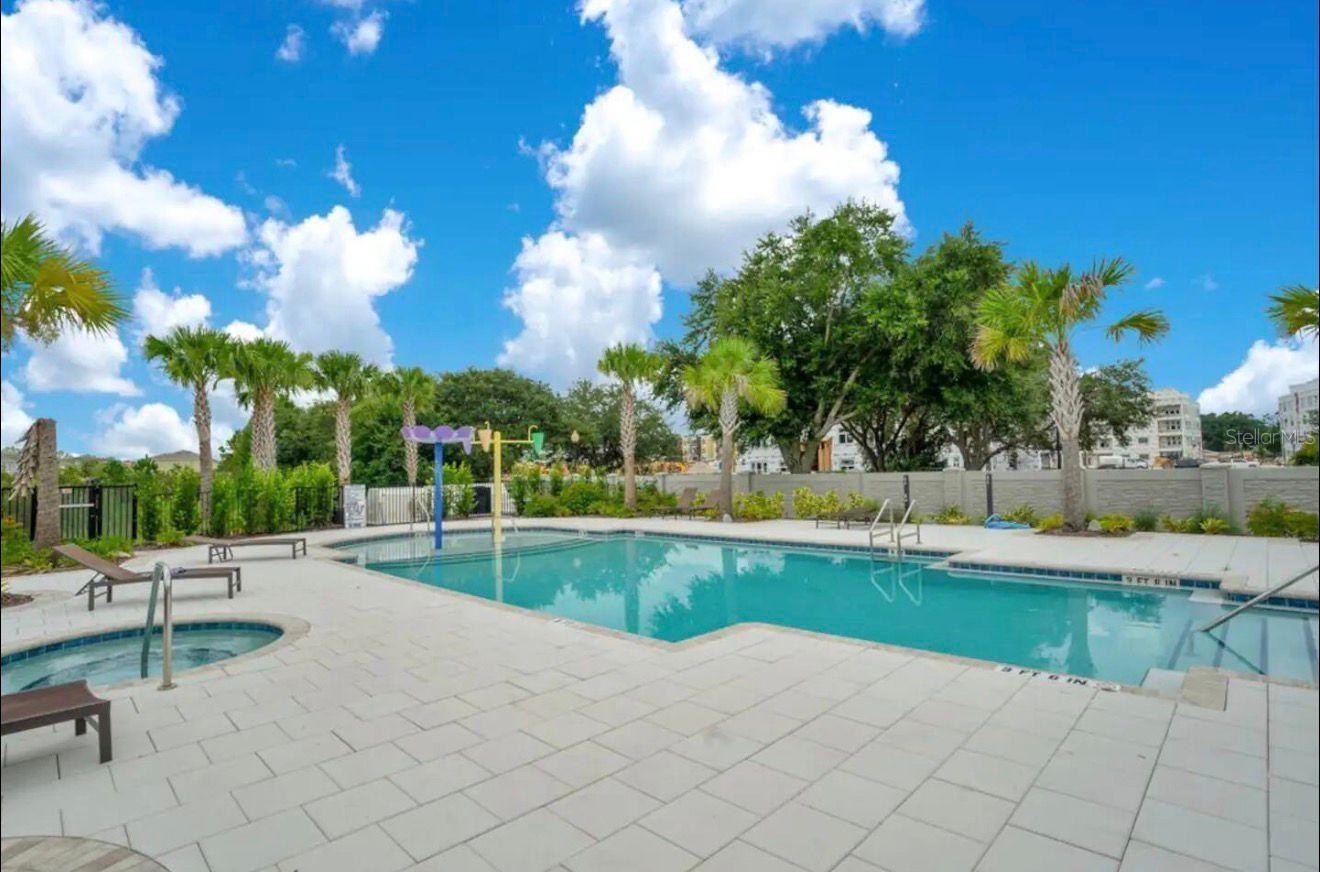 320 Villa Domani Ct Property Photo 19