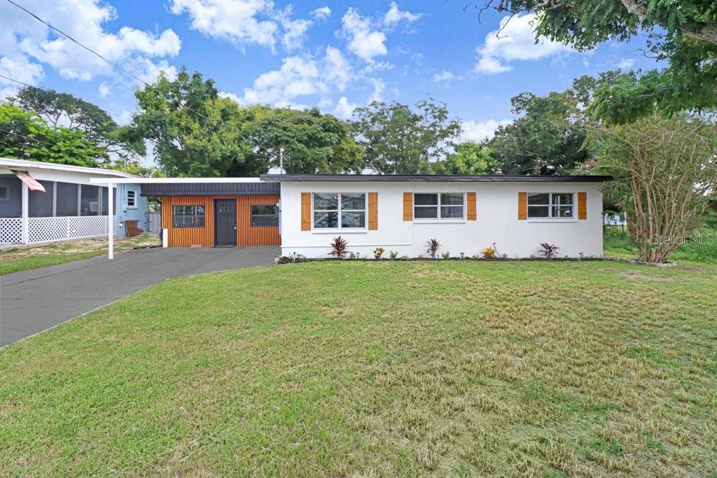 124 Edgewater Dr Property Photo 38