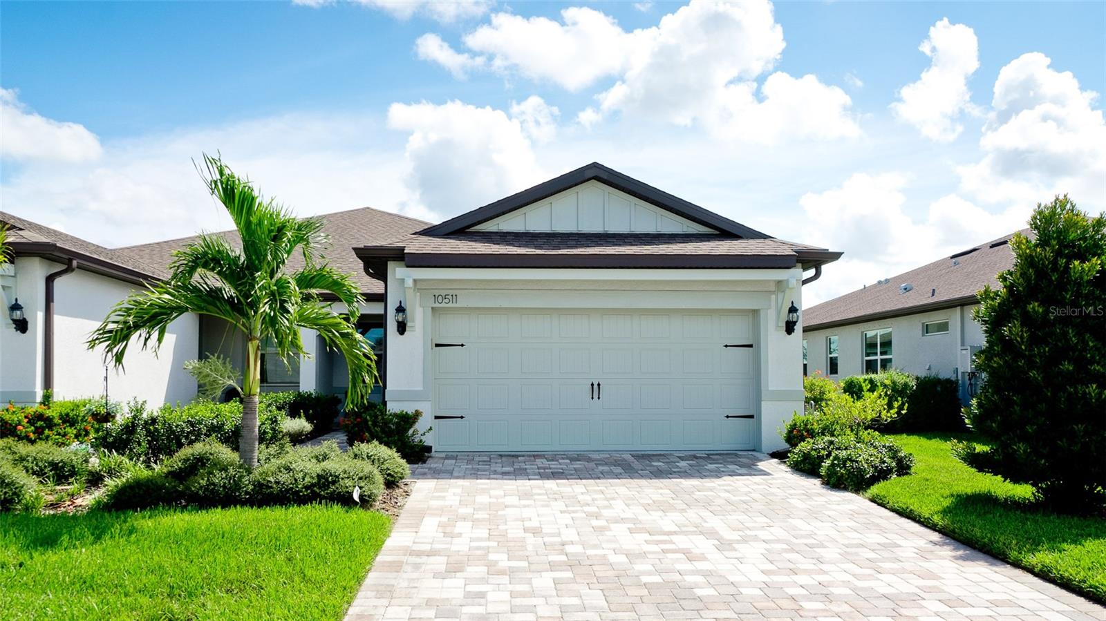 10511 SPRING TIDE WAY Property Photo 1