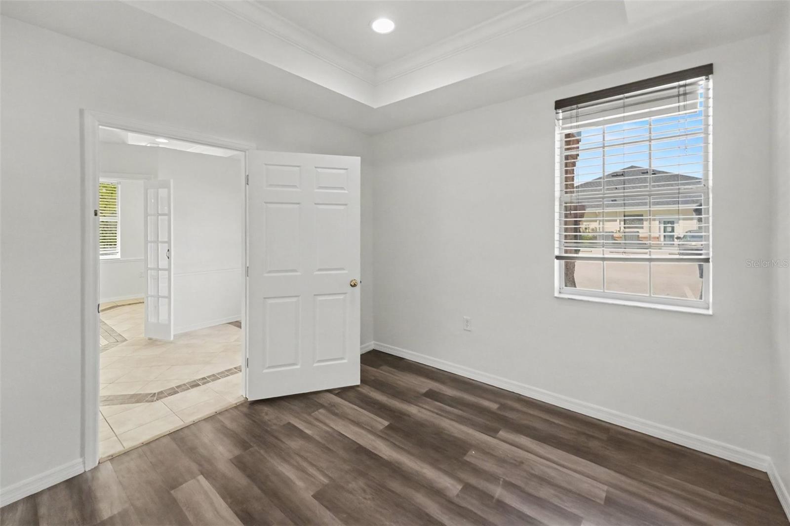 10943 Countryway Blvd Property Photo 15